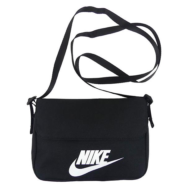 ◆ポスト投函「ネコポス」にて送料無料で発送致します。◆複数点ご購入にてネコポス規格外の場合は、宅急便送料無料で発送致します。ボディバッグ ショルダーバッグメーカー：ナイキ NIKEカラー：【010】素材：ポリエステル100％サイズ：23×5...
