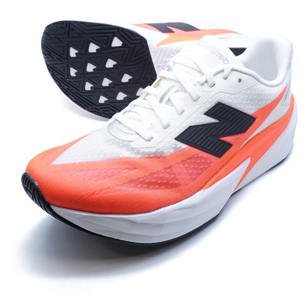 ランニングシューズメーカー：ニューバランス New Balanceカラー：WHITE/REDアッパー：合成繊維ミッドソール：合成底アウトソール：ゴム底軽量性・反発性に優れた万能モデル「FUELCELL REBEL」がV5にアップデート。V4...