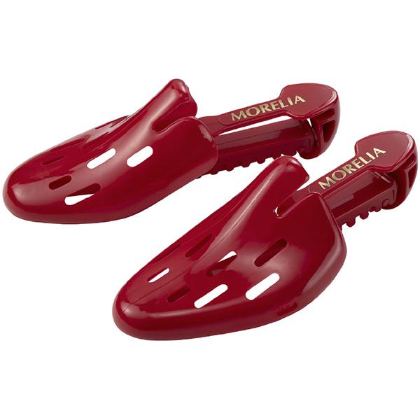 シューズキーパーメーカー：ミズノ mizunoカラー：【62】レッド素材：合成樹脂シューズの型崩れを防止するモレリアシューズキーパー。【在庫について】当ショップは、店頭及び自社サイトにて在庫を共有している為、在庫更新の時間差等により表示上は...