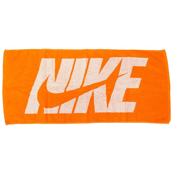 スポーツタオル BOX入りメーカー：ナイキ NIKEカラー：【836】素材：綿100%サイズ：80×35cmナイキのBOX入りスポーツタオル。【在庫について】当ショップは、店頭及び自社サイトにて在庫を共有している為、在庫更新の時間差等により...