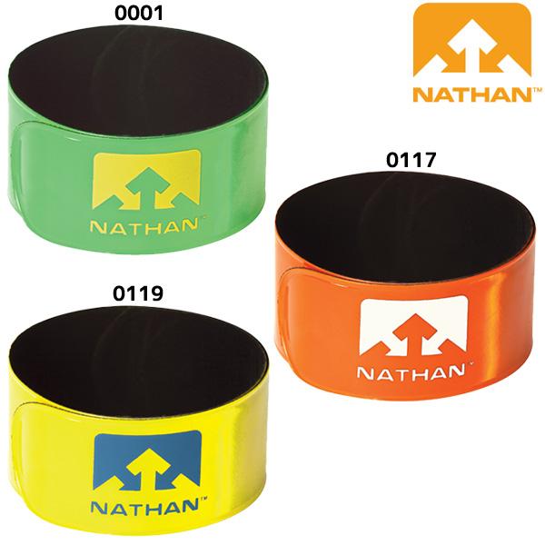 車や街灯のライトに反射して自分の動きを伝える。手首や足首、持ち物などに簡単に巻き付けることができるリフレクターバンド。装着することで、夜間や明け方など暗い中での視認性をアップさせ、安全なランニングをサポートするナイトラン用のアイテム。●形状...