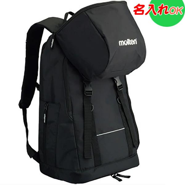 34リットル容量（ボール収納部を除く）大口径のメインファスナーと独立させたボール収納で出し入れしやすい。リフレクター付き、ボール（5号球）、シューズ（27cmサイズまで）、ウェア、ボトル（1.5リットル）が収納可[メーカー]モルテン mol...
