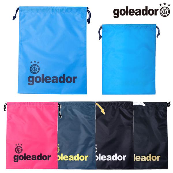 goleador の オールマイティバック！ゴレアドールのマルチバッグです。ウェアやシューズ、小物などの収納にオススメのサブバッグです。抜群のコストパフォーマンスなので用途に合わせて複数使いもおすすめです。背面は無地です。大きさ：縦42cm...