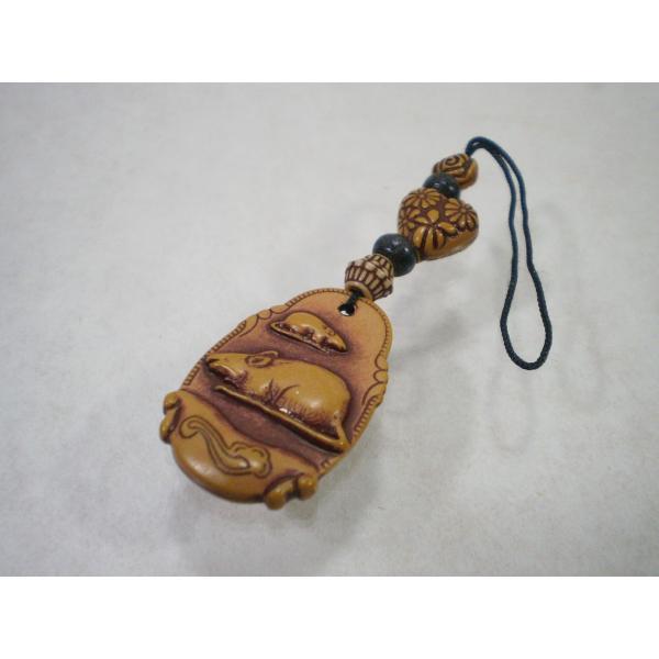 2000N x qiˁAlY~j̍tł