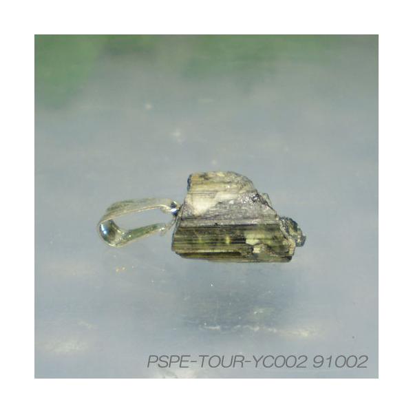 g}idC΁jy_ggbv ӂ𒵂˕Ԃ̐΃i`ȃfUC̃g}