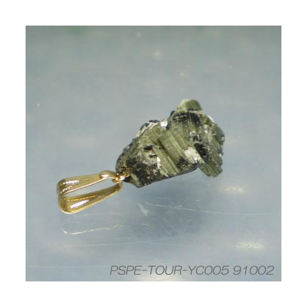 g}idC΁jy_ggbv ӂ𒵂˕Ԃ̐΃i`ȃfUC̃g}