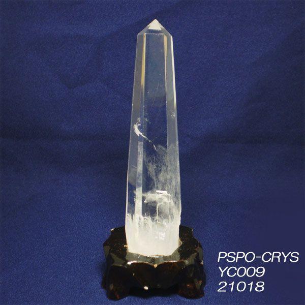 水晶‥オベリスク 木製台座付き 水晶‥オベリスク 木製台座付き