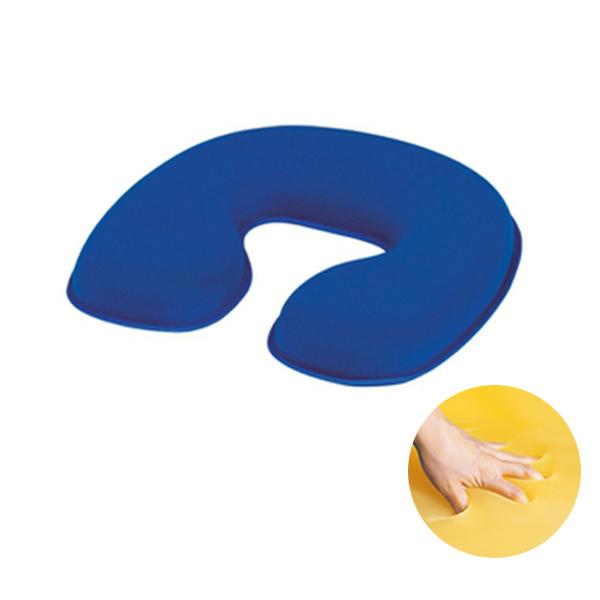 うつ伏せ時の息苦しさを軽減するフェイスマットです。柔らかいジェルで優しく包み込みます。幅：30cm　奥行：30cm　高さ3.5cm　側地：ナイロン100％　アルコール清拭不可キーワード:薄型ジェルフェイス 治療用枕 補助クッション 施術用 ...