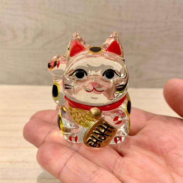 招き猫　ガラス細工　ガラス細工 招き猫のガラス細工】 カラー招き猫 ピンク