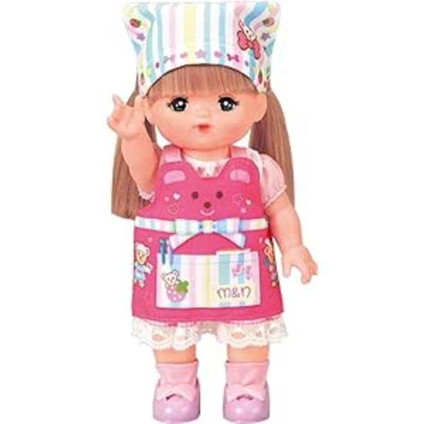 かわいいくまさんのエプロンとさんかくきんでおしごとしましょ。エプロンはおようふくの上に着せられるよ。対象年齢：3歳以上