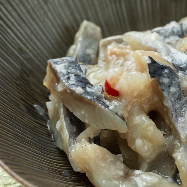 （原材料）にしん（アイスランド）、麹、食塩、唐辛子／ソルビット、調味料（アミノ酸等）、酒精、増粘多糖類、（一部にに大豆を含む）（内容量）500ｇ×2pc（保存方法）−18℃以下で保存してください（賞味期限）60日以上なるべくお早めにお召し上...