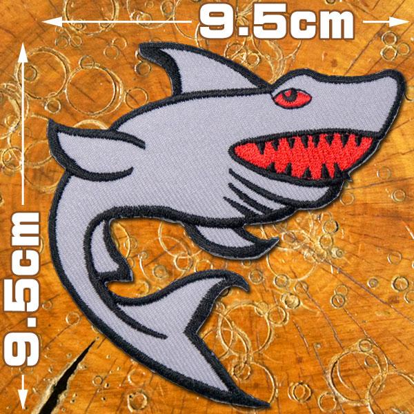 全2色 刺繍 アイロン ワッペン 鮫 サメ シャーク 海 釣り 夏 ダイビング 魚 黒 グレー アニマル 動物 動物柄 かわいい のりつき Paches ロバーガブリエラ 通販 Yahoo ショッピング