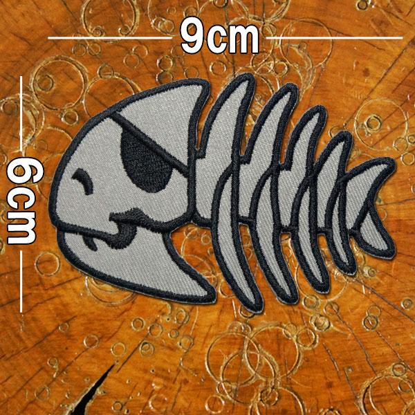 全4色 刺繍 アイロン ワッペン フィッシュボーン 魚の骨 海 ダイビング アニマル 魚好き 糊付き スカル ドクロ 動物 動物柄 かわいい のりつき Paches ロバーガブリエラ 通販 Yahoo ショッピング