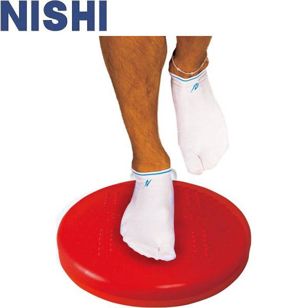 バランストレーニングに使用するトレーニングアイテムです。空気の量を調整することでトレーニングに合わせた硬さに調整できます。※空気の入っていない状態でお届けします。市販のボール用空気針とポンプをご使用ください(エアーポンプ(T7960A)は使...