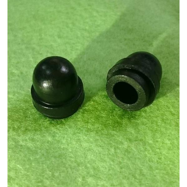 XOトロンボーン用石付きゴムです。※画像はサンプルです。お届けは１個になります。※ご注文のタイミングによってはメーカーお取り寄せとなり、　弊社入荷まで1週間ほどかかる場合がございます。ご了承ください。