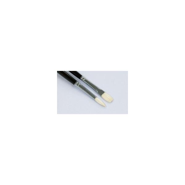 ブタ毛油絵筆のヒット商品で、30数年間も多くのユーザーに愛用され続けています。コシが強く、まとまりの良い油絵筆として、一般的に広く使われています。原材料：中国産ブタ毛用途：油絵用筆