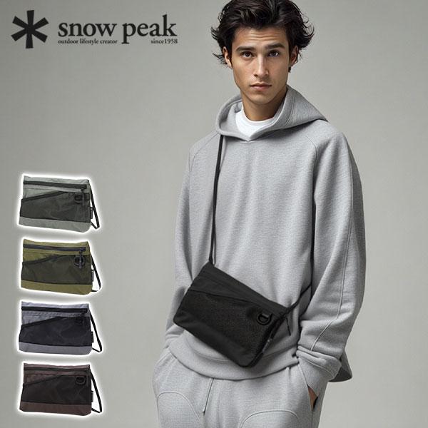 日常とアウトドアを結ぶ軽量サコッシュ毎日を彩るバッグを幅広くそろえるSnow Peakの『Everyday Use』シリーズ。カラー展開：Black(019)、Grey(012)、Olive(066)スノーピーク サコッシュ snow pe...