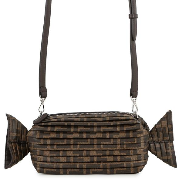 フェンディ　FENDI ズッカ柄　セミショルダー　ハンドバッグ 半期決算セール開催中】 フェンディ ショルダーバッグ ズッカ
