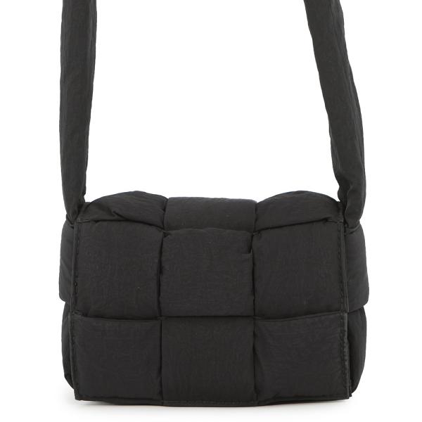 ボッテガヴェネタ ショルダーバッグ パデッド テック キャンディ