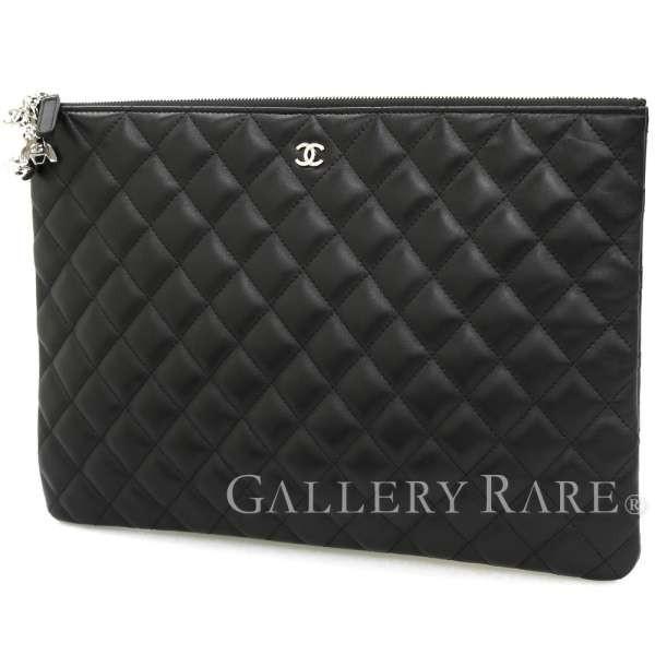 CHANEL シャネル クラッチバッグ チャーム付き マトラッセ ココ CHANEL シャネル クラッチバッグ チャーム付き マトラッセ ココ