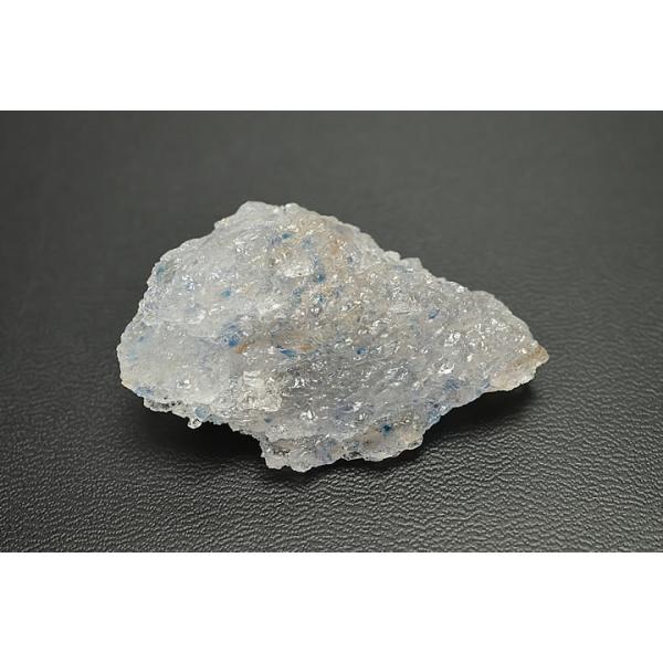 11gブルー岩塩原石 イラン産