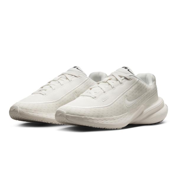 ナイキ NIKE スニーカー レディース メンズ アップリフト SC IB2766-002 おしゃれ シンプル 疲れにくい ウォーキングシューズ ジム 運動靴靴 スポーティー