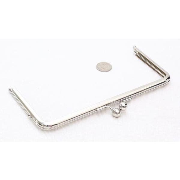 -----「たくさんのお客様にハンドメイドを楽しんで頂きたい…♪」そんな気持ちから、傷やシミ、擦れ等がある商品を「お買い得価格」でご用意いたしました！ご自身用での使用には全く支障はございません♪商品の状態は１点１点異なりますし、訳あり品との...