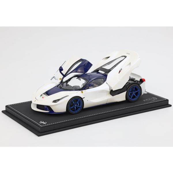 B.B.R ＜予約品＞ BBR 1/18 Ferrari La Ferrari Bianco birdcade blue