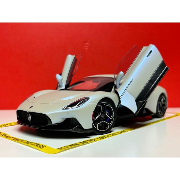 B.B.R BBR 1/18 Maserati MC20 Bianco audace マセラティ HE180051ABF