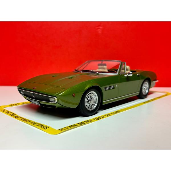 KKスケール KK scale 1/18 Maserati Ghibli Spider 1970 ライト