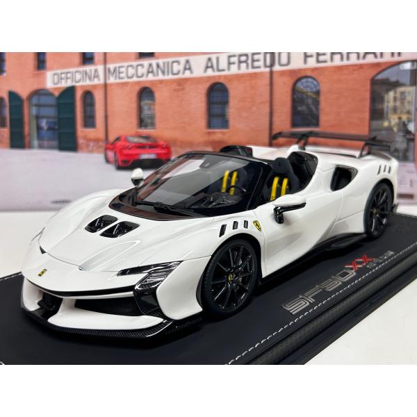 B.B.R BBR 1/18 Ferrari SF90 XX Spider Bianco Cervino フェラーリ