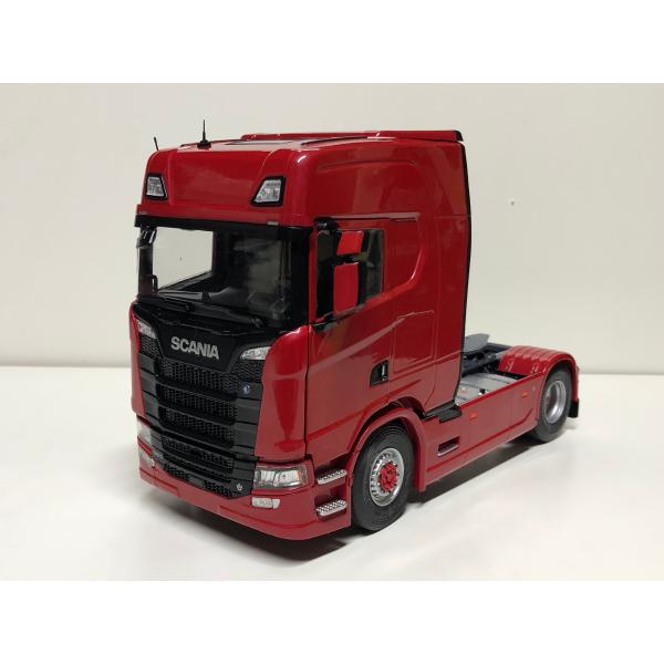 【新品】スカニア 770S V8 ヘッド本体＋トレーラーセット 1/18 レッド 新品】スカニア 770S V8 ヘッド本体＋トレーラーセット 1/18
