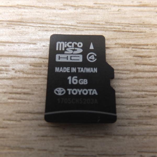 でこぼこ ページ 送料無料] 現状品 キレイ☆トヨタ TOYOTA 純正 microSD HC 地図データ