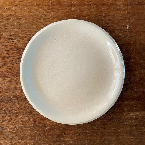 プレート 皿 22cm ピタ 7寸  貫入 土もの 萬古焼 フォースマーケット