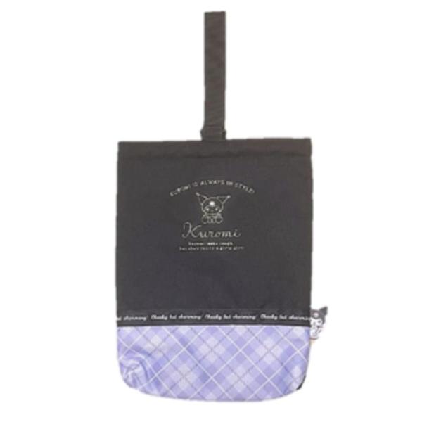 クロミちゃんがかわいいシューズバッグです。学校や習い事などの上履き入れとしてはもちろん、小物入れとしても活躍すること間違いなし！ご入園やご入学の準備におすすめです。かわいいバッグで通園・通学が楽しくなります♪高さ30cm×幅24cm×底マチ...