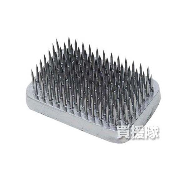 納期について：メーカー直送品(代引き不可)【用途】剣山【機能・特徴】生け花用です錆びにくいステンレス針です【仕様】●1個入【材質】●本体：鉛●針部：ステンレス【商品サイズ】幅35×高さ15×奥行50mm　重量160g【注意事項ほか】●本来の...