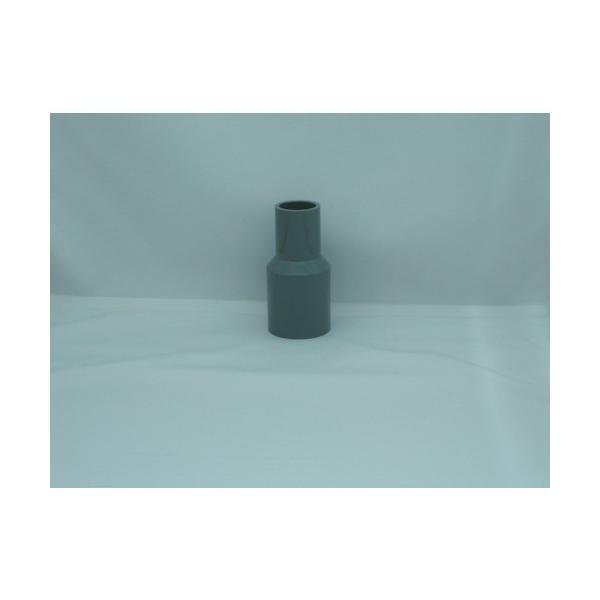 納期について：取寄品3〜5営業日目発送予定★欠品時除くメーカー名：東栄管機(株)【 特長 】・普通の工具で簡単に切ったり削ったりできます。・パイプの接続は専用の接着剤で容易に接合でき、漏水の心配がありません。【 用途 】・VPパイプ(硬質塩...