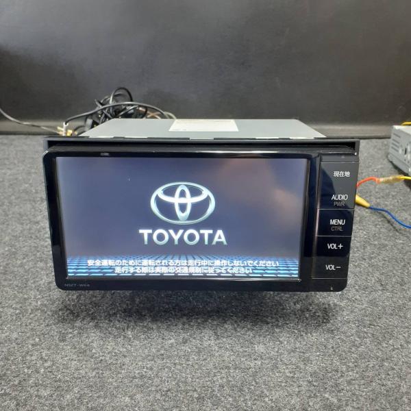 トヨタ 純正 ナビ NSZT-W64 フルセグTV DVD CD Bluetooth 地図データ