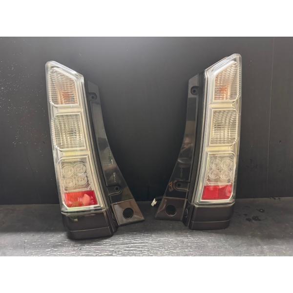 N-BOX ホンダ GL 後期 (JF1) 純正 左右 テールランプ LED テールライト