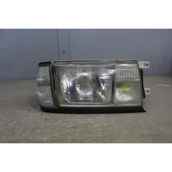 日産（NISSAN） セドリック カスタム 後期 (QJY31 Y31) 純正 右 ヘッド