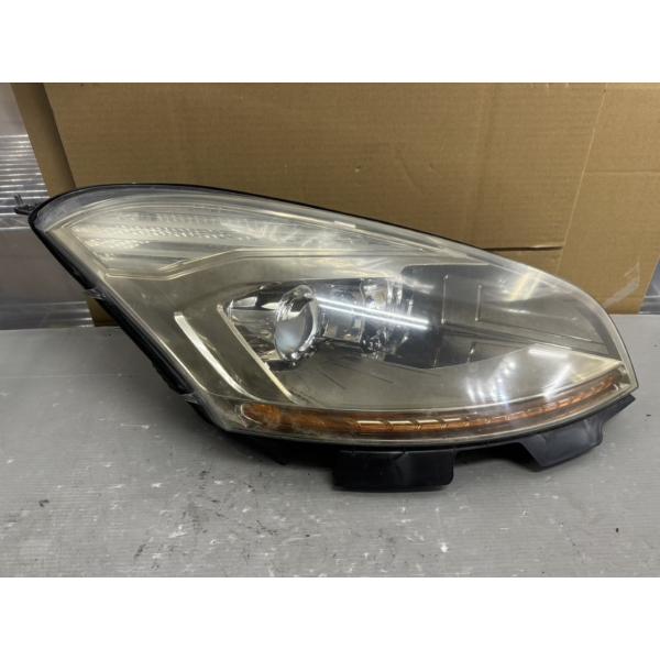 シトロエン（CITROEN） C4 ピカソ 右H (VF7) 純正 右 HID ヘッドライト