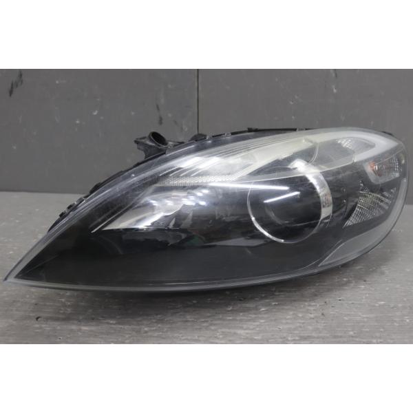 ボルボ（VOLVO） V40 T4 右H (MB4164T) 純正 左 HID ヘッドライト