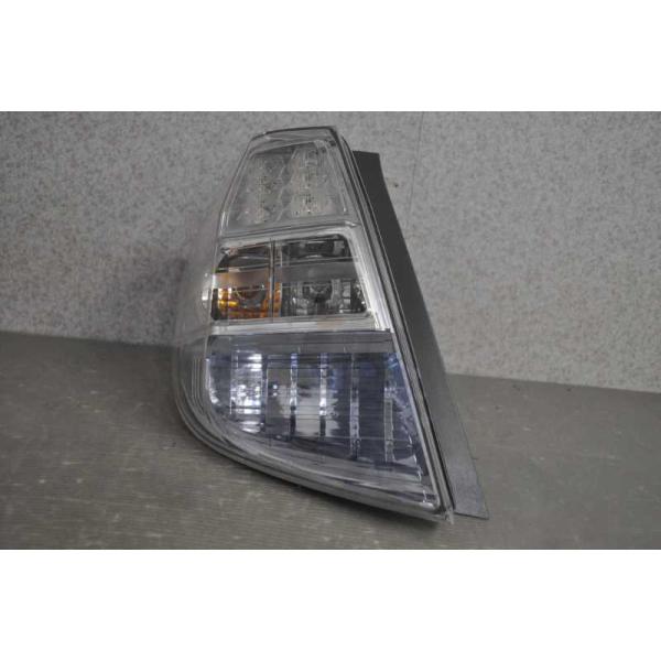 フィット ハイブリッド 前期 (GP1) 純正 破損無 動作保証 左