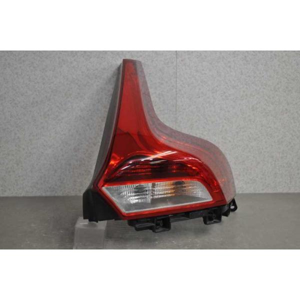 ボルボ V40 T4 MB系 右H 前期 (MB4164T) 破損無 動作保証 右