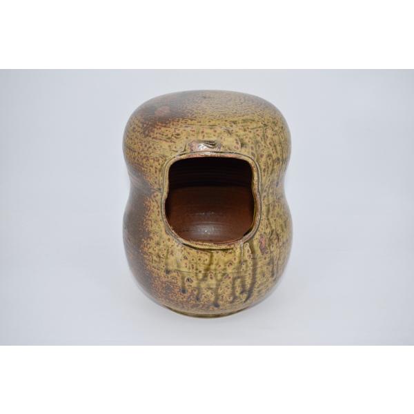 茶道具 南蛮写 達磨形 手焙り 福森 比呂志 作 注)長期在庫品につき箱に変色等が見られますが、本体は問題ございません。