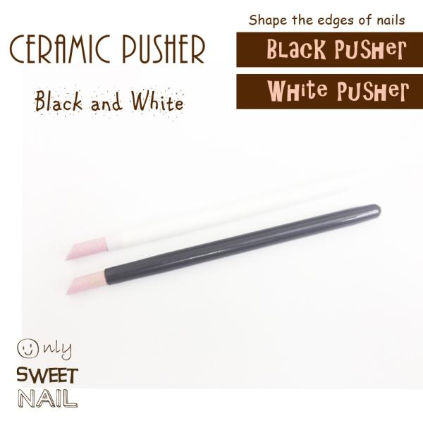 カラー：ホワイト　ブラック　どちらかをご選択ください【商品について】※商品の品質には万全を期しておりますが、以下の点にご注意下さいませ。◆輸送時にケースに細かい傷や小さいヒビが入っていることがございます。◆小さな傷や製造にムラがある場合がご...