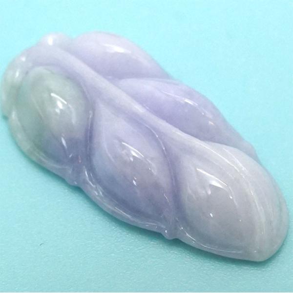 天然翡翠 ミャンマー産 高氷種 ラベンダー 漂緑 特大！ミャンマー産