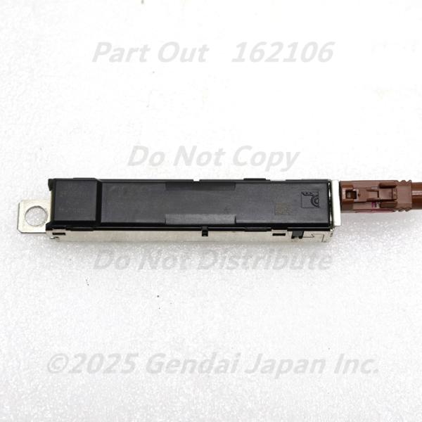 [A-47] S8 4H 後期 アンテナブースター 4H0035225J EピラーLH アウディ D4 A8 4HCTFF 中古