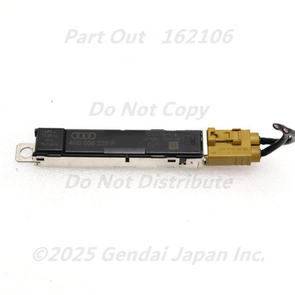 [A-47] S8 4H 後期 アンテナブースター 4H0035225F EピラーRHロア アウディ D4 A8 4HCTFF 中古