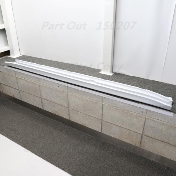 PORSCHE [P-16]マカン ターボ 95B S9R 左 サイドステップ 95B854883A